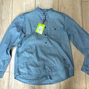 White Houston dress up shirt, size Medium. New With Tags. From Target